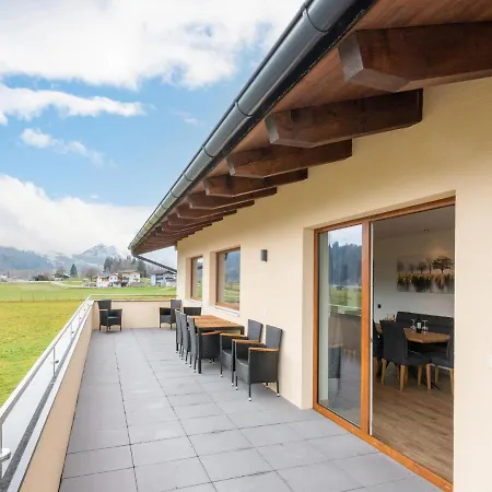 In Near Slopes Apartment *